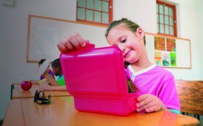 LA VUELTA AL COLE, ¿Qué meriendan los niños? (Reto 1)